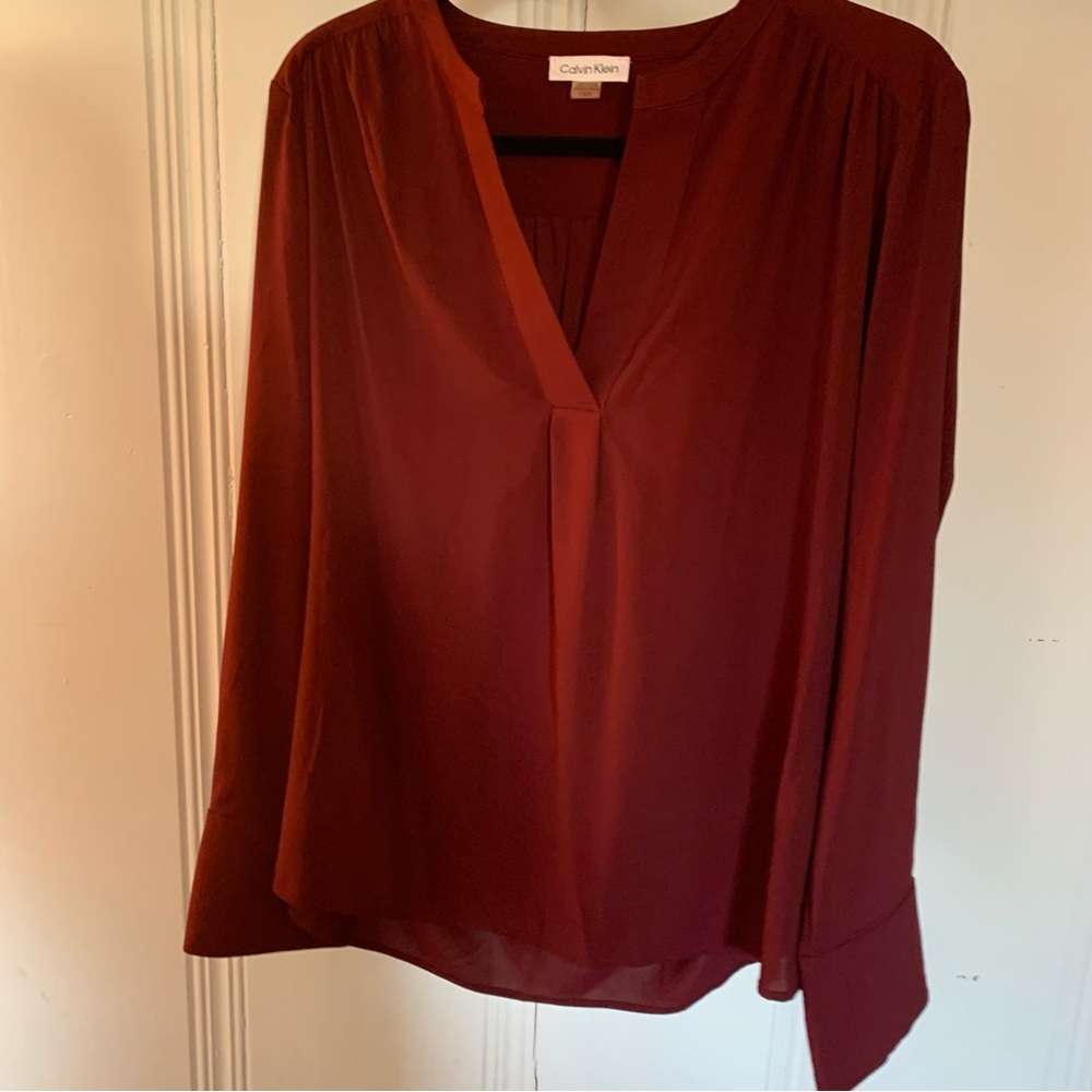 EUC Calvin Klein Burgundy Blouse Sz L